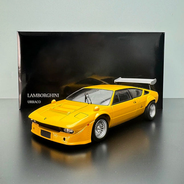 Kyosho Lamborghini Urraco Rally – 1:18 Diecast Model Car - studio product photo of the scale model