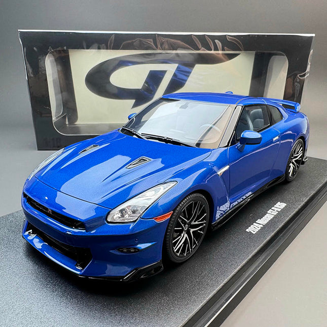 GT Spirit Nissan GT-R R35 Blue GT521 1:18 Resin Model Car - detailed collector display model