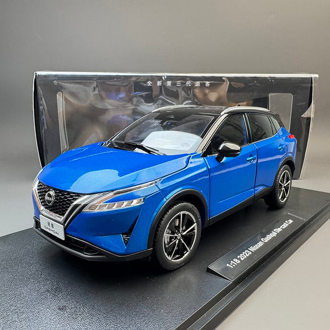 YX Car Model Nissan Qashqai 1:18 Diecast Model Car - detailed collector display model