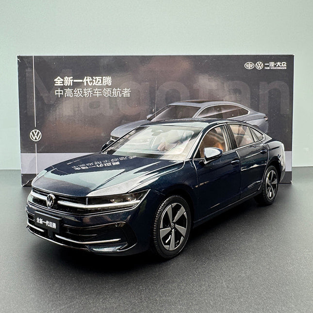 YX Car Model Volkswagen Magotan B9 Blue 1:18 Diecast Model Car - detailed collector display model