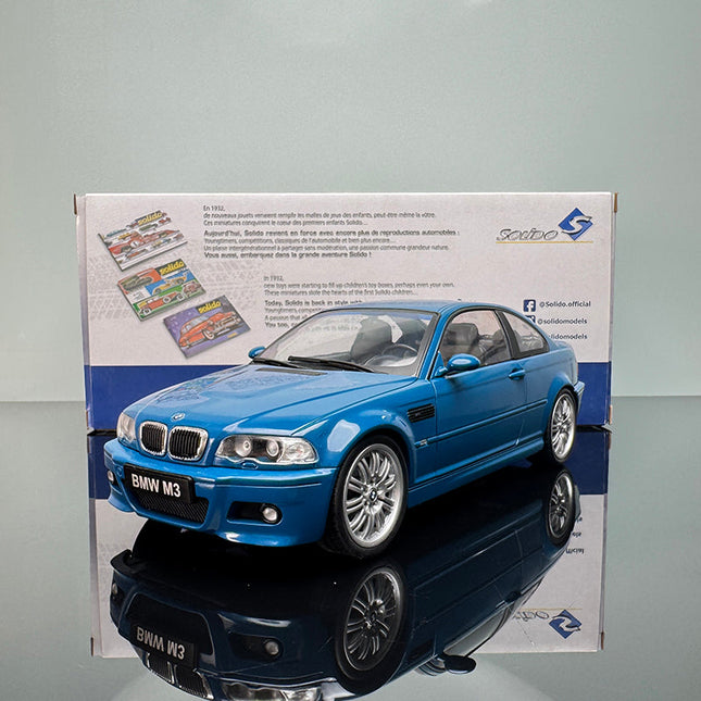 Solido BMW M3 E46 Oxford Green 1:18 Diecast Model Car - studio product photo of the scale model
