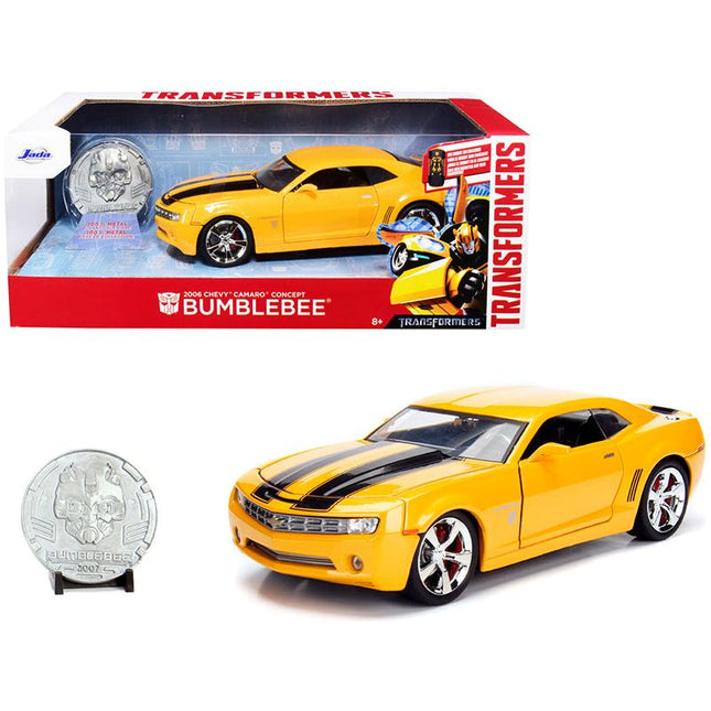 https://cdn.shopify.com/s/files/1/0504/9925/6496/files/2006-chevrolet-camaro-concept-yellow-bumblebee-with-robot-on-chassis-and-collectible-metal-coin-transformers-movie-124-diecast-model-car-by-jada-316312.jpg?v=1748419233