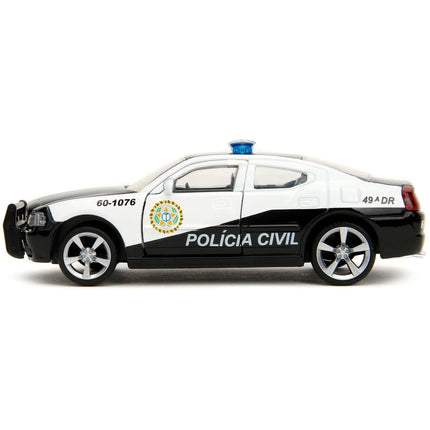 https://cdn.shopify.com/s/files/1/0504/9925/6496/files/2006-dodge-charger-police-black-and-white-policia-civil-fast-furious-series-132-diecast-model-car-by-jada-871125.jpg?v=1748419129