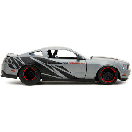 https://cdn.shopify.com/s/files/1/0504/9925/6496/files/2010-ford-mustang-gt-matt-gray-metallic-with-black-graphics-and-stripes-ford-performance-bigtime-muscle-series-124-diecast-model-car-by-jada-805807.jpg?v=1748419122