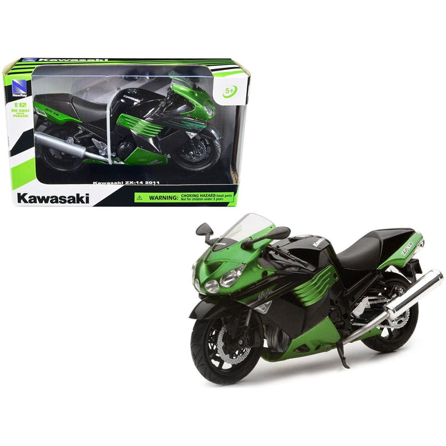 https://cdn.shopify.com/s/files/1/0504/9925/6496/files/2011-kawasaki-zx-14-ninja-green-motorcycle-model-112-by-new-ray-883009.jpg?v=1760624523