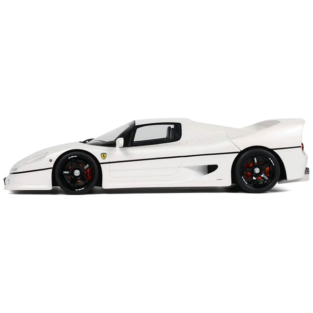 https://cdn.shopify.com/s/files/1/0504/9925/6496/files/2013-lb-works-f50-white-118-model-car-by-gt-spirit-870460.jpg?v=1748403659