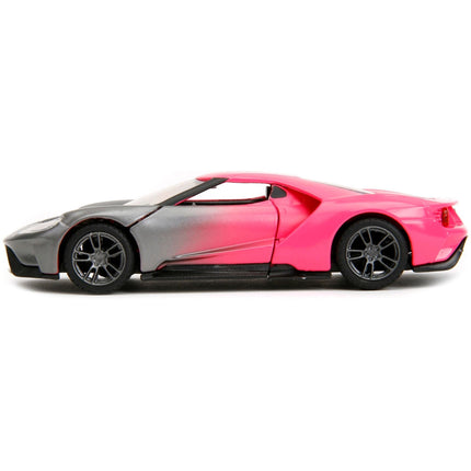 https://cdn.shopify.com/s/files/1/0504/9925/6496/files/2017-ford-gt-gray-metallic-and-pink-gradient-pink-slips-series-132-diecast-model-car-by-jada-595002.jpg?v=1748419130