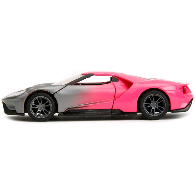 https://cdn.shopify.com/s/files/1/0504/9925/6496/files/2017-ford-gt-gray-metallic-and-pink-gradient-pink-slips-series-132-diecast-model-car-by-jada-595002.jpg?v=1748419130