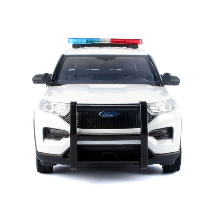 https://cdn.shopify.com/s/files/1/0504/9925/6496/files/2022-ford-police-interceptor-utility-plain-white-builders-kit-with-flashing-light-bar-and-front-and-rear-lights-and-sounds-124-diecast-model-car-by-motormax-823974.jpg?v=1756087111