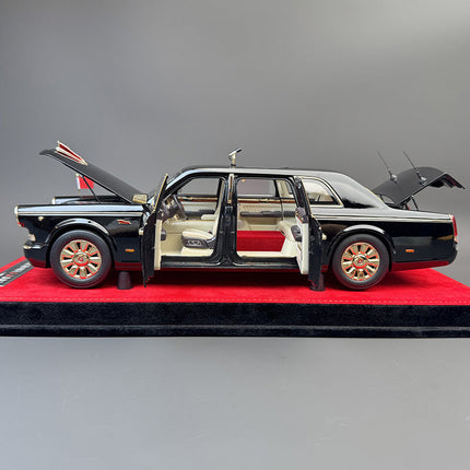 Hongqi Classic Sedan Black 1:18 Diecast Model Car - premium collector scale model