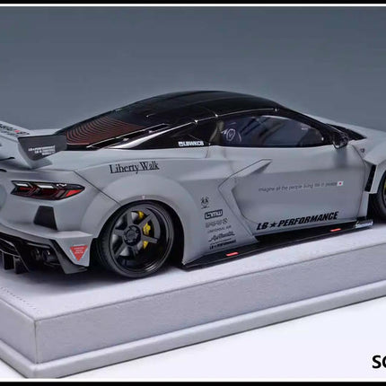 BBA Chevrolet Corvette C8 Crystal Display Box 1:18 Resin Model Car - scale replica for enthusiasts