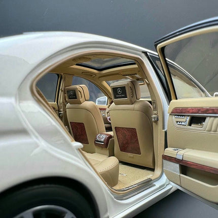 MH Mercedes-Benz S600L W221 1:18 Diecast Model Car - collector-grade scale model