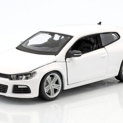 https://automodele.eu/environment/cache/images/productGfx_203433_0_0/21060Wh-Volkswagen-Scriocco-R-2009-Bburago-124.jpg