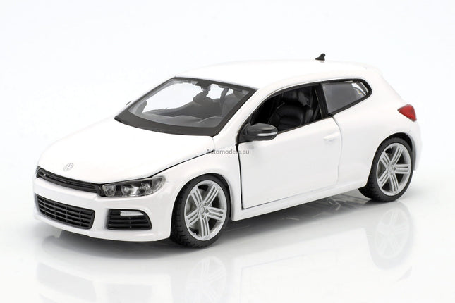 https://automodele.eu/environment/cache/images/productGfx_203433_0_0/21060Wh-Volkswagen-Scriocco-R-2009-Bburago-124.jpg