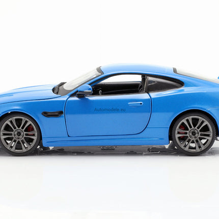 https://automodele.eu/environment/cache/images/productGfx_206250_0_0/21063Bu-Jaguar-XKR-S-Coupe-Bburago-124.jpg