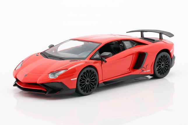 https://automodele.eu/environment/cache/images/productGfx_728586_0_0/21079-Lamborghini-Aventador-LP-750-4-SV-2015-Bburago-124.jpg