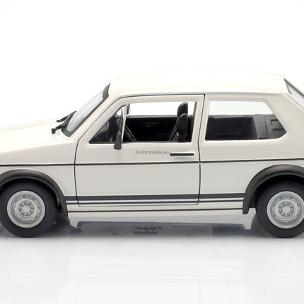 https://automodele.eu/environment/cache/images/productGfx_759716_0_0/21089Wh-Volkswagen-VW-Golf-I-1-GTi-1979-White---Limited-Edition-Bburago-124.jpg