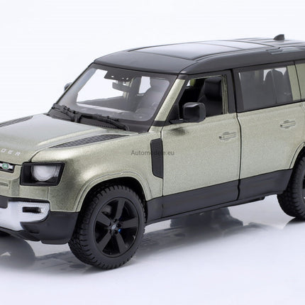 https://automodele.eu/environment/cache/images/productGfx_735047_0_0/21101-Land-Rover-Defender-110-2022-Bburago-124.jpg