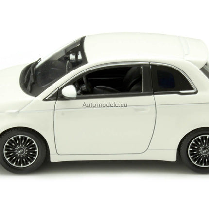 https://automodele.eu/environment/cache/images/productGfx_747701_0_0/21110W-Fiat-500e-500-E-2023-White-Bburago-124.jpg