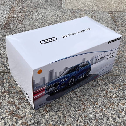 YX Car Model Audi Q3 2019 Blue Openable 1:18 Diecast Model Car - premium scale model collectible