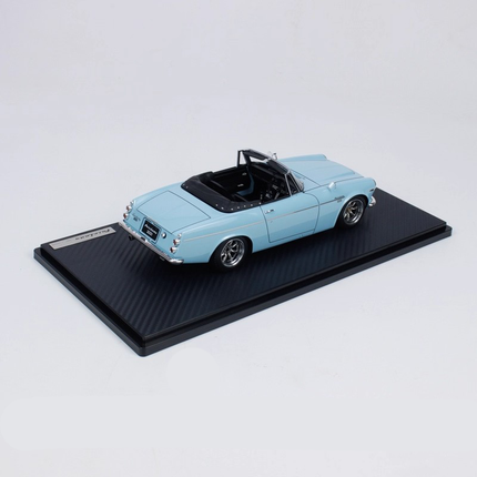 Ignition Model Fairlady 2000 SR311 Limited 1:18 Resin Model Car - detailed die-cast style model