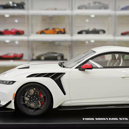 GT Spirit Ford Mustang GTD Spirit of America White GT956 1:18 Resin Model Car - showroom-quality model replica