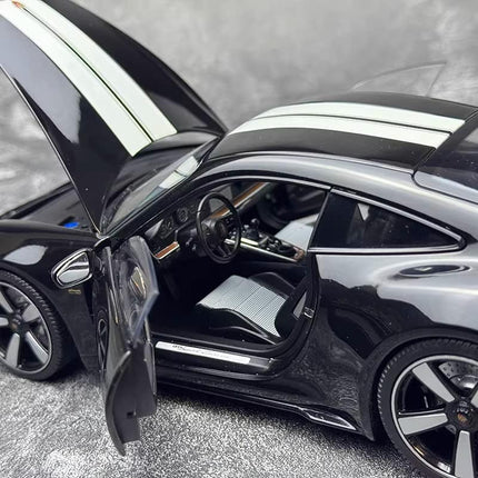 Minichamps Porsche 911 (992) Sport Classic 2022 1:18 Diecast Model Car - scale model for display