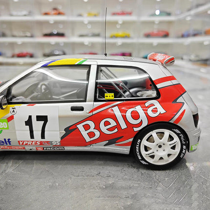 Otto Renault Clio Maxi Kit No.17 Livery 1:18 Resin Model Car - scale model for display