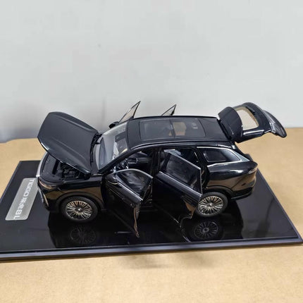 YX Car Model Chery Tiggo 8L SUV Grey 1:18 Diecast Model Car - collector-grade scale model