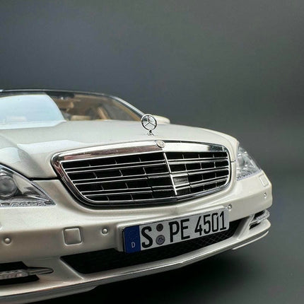 MH Mercedes-Benz S600L W221 1:18 Diecast Model Car - fine detailed model replica