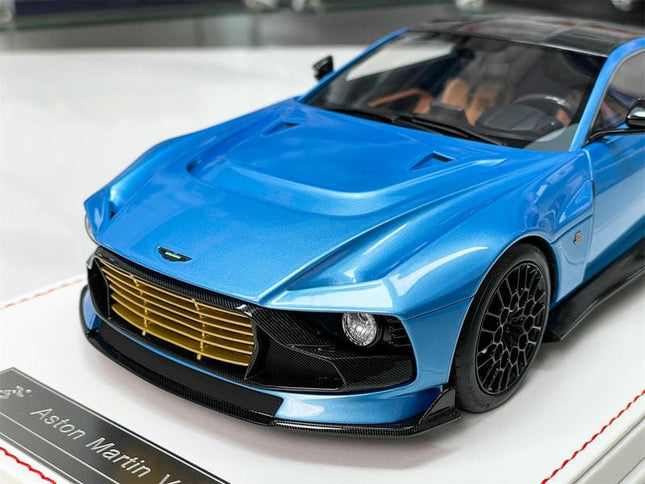 Runner Aston Martin Valour Purple 1:18 Resin Model Car - studio product photo of the scale model