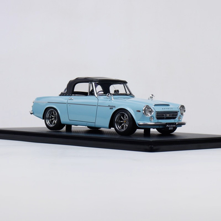 Ignition Model Fairlady 2000 SR311 Limited 1:18 Resin Model Car - scale model collectible piece