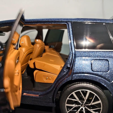 Original Factory Model OEM GAC Trumpchi S9 1:18 Diecast Model Car - fine detailed model replica