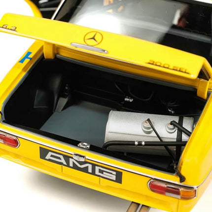 Minichamps Mercedes-Benz 300SEL 6.8 AMG 1971 1:18 Diecast Model Car - scale model collectible piece