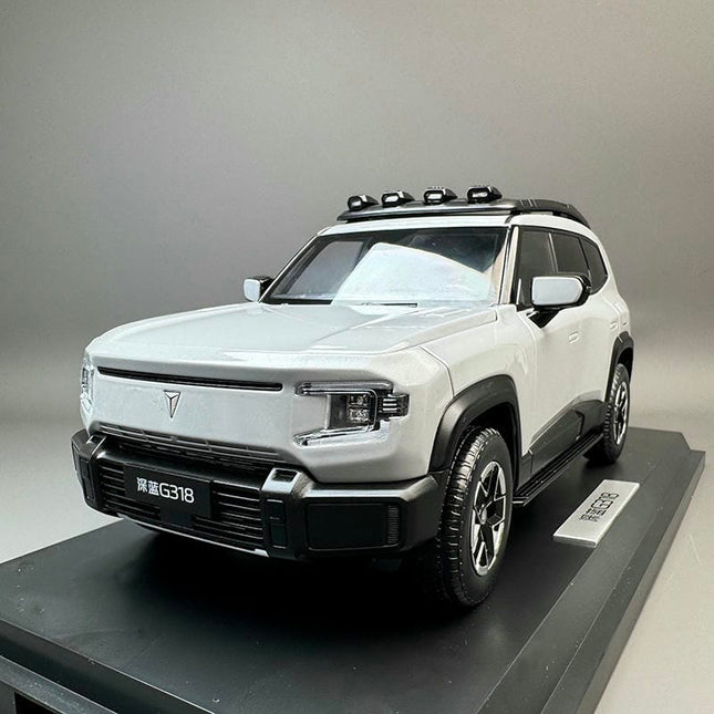 Changan Original Deep Blue G318 1:18 Diecast Model Car - detailed collector display model