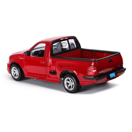 https://automodele.eu/environment/cache/images/productGfx_653245_0_0/31141Rd-Ford-SVT-F-150-Lightning-Maisto-121.jpg