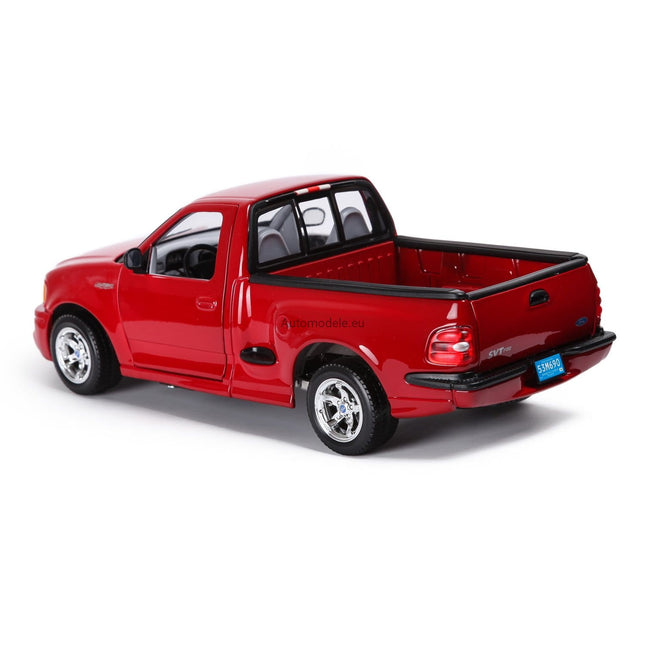 https://automodele.eu/environment/cache/images/productGfx_653245_0_0/31141Rd-Ford-SVT-F-150-Lightning-Maisto-121.jpg