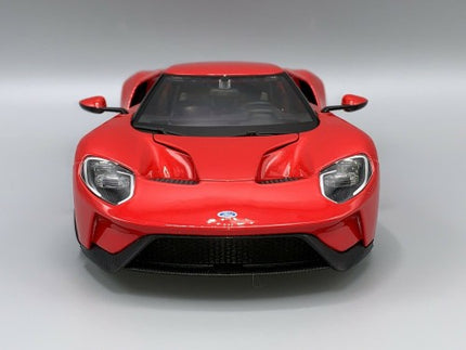 https://automodele.eu/environment/cache/images/productGfx_402678_500_500/31384Rd-Ford-GT-2017-MAISTO-118.jpg