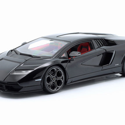 https://automodele.eu/environment/cache/images/productGfx_735063_0_0/31459-Lamborghini-Countach-LPI-800-4-2022-Maisto-118.jpg