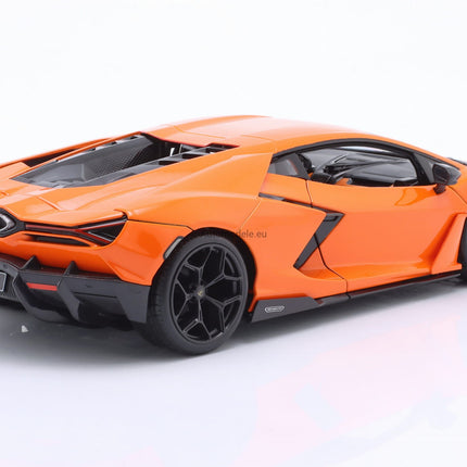 https://automodele.eu/environment/cache/images/productGfx_738990_0_0/31463Or-Lamborghini-74X-Revuelto-Hybrid-2023-Orange-Maisto-118.jpg