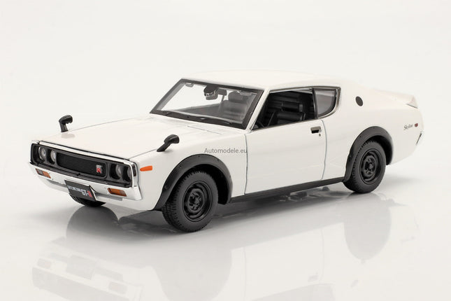 https://automodele.eu/environment/cache/images/productGfx_724433_0_0/31528-Nissan-Skyline-2000-GT-R-KPGC110-1973-Maisto-124.jpg
