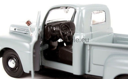 https://automodele.eu/environment/cache/images/productGfx_11634_0_0/31935-Ford-F-1-Pickup-1948-Maisto-125.jpg