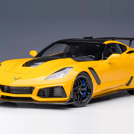https://www.yxcarmodel.com/cdn/shop/files/32.png?v=1726106456&width=1946