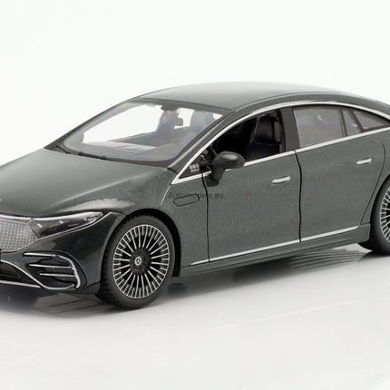 https://automodele.eu/environment/cache/images/productGfx_731195_0_0/32902-Mercedes-Benz-EQ-EQS-V297-Sedan-2022-Maisto-127.jpg