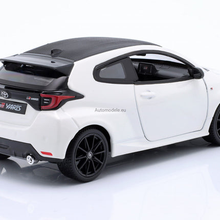 https://automodele.eu/environment/cache/images/productGfx_742087_0_0/32909W-Toyota-GR-Yaris-2021-White-Maisto-12.jpg