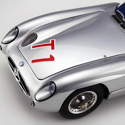 CMC Mercedes-Benz 300 SLR 1955 Uhlenhaut Coupe Silver 1:18 Diecast Model Car - scale replica for enthusiasts