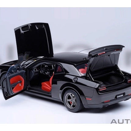 AutoArt Dodge Challenger SRT 2023 1:18 Diecast Model Car - collector edition scale model