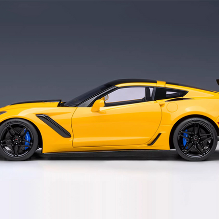 https://www.yxcarmodel.com/cdn/shop/files/35_c3b56959-2806-417e-8447-c674fdde3b83.png?v=1726106456&width=1946