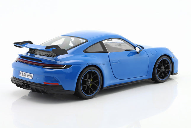 https://automodele.eu/environment/cache/images/productGfx_728206_0_0/36458Bu-Porsche-911-992-GT3-Coupe-2022-Maisto-118.jpg