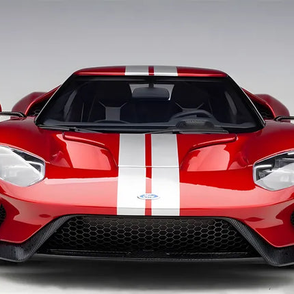 AutoArt Ford GT 2017 Red 1:18 Diecast Model Car - collector edition scale model